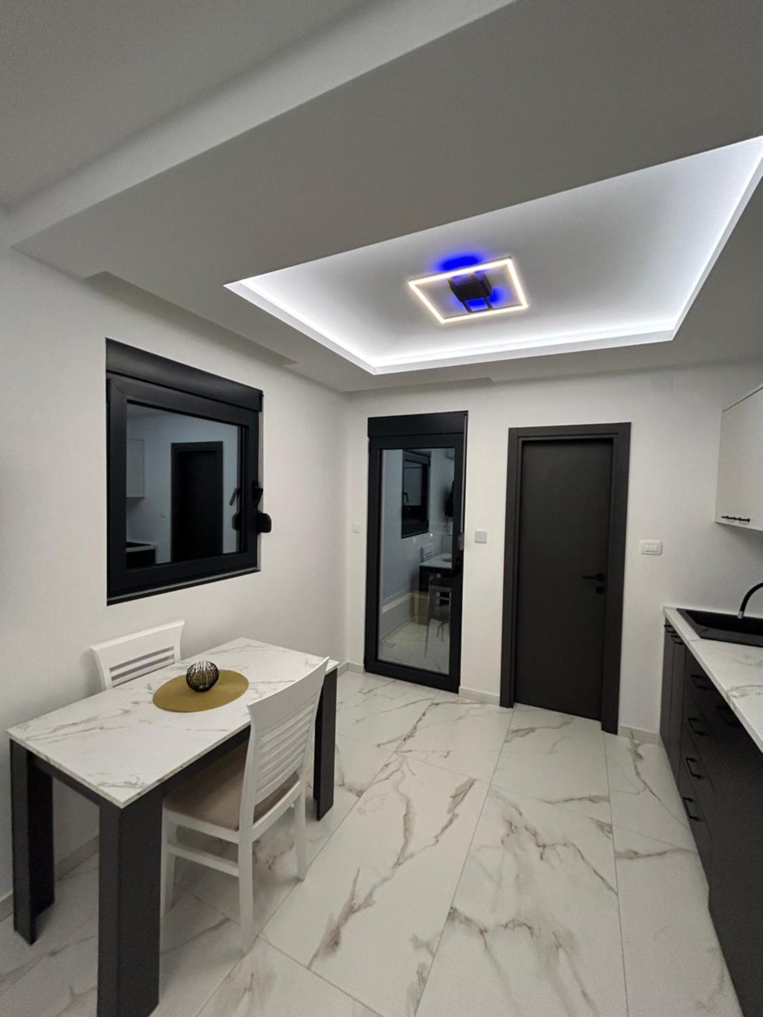 Merlin Prestige Apartments Μπούντβα Εξωτερικό φωτογραφία