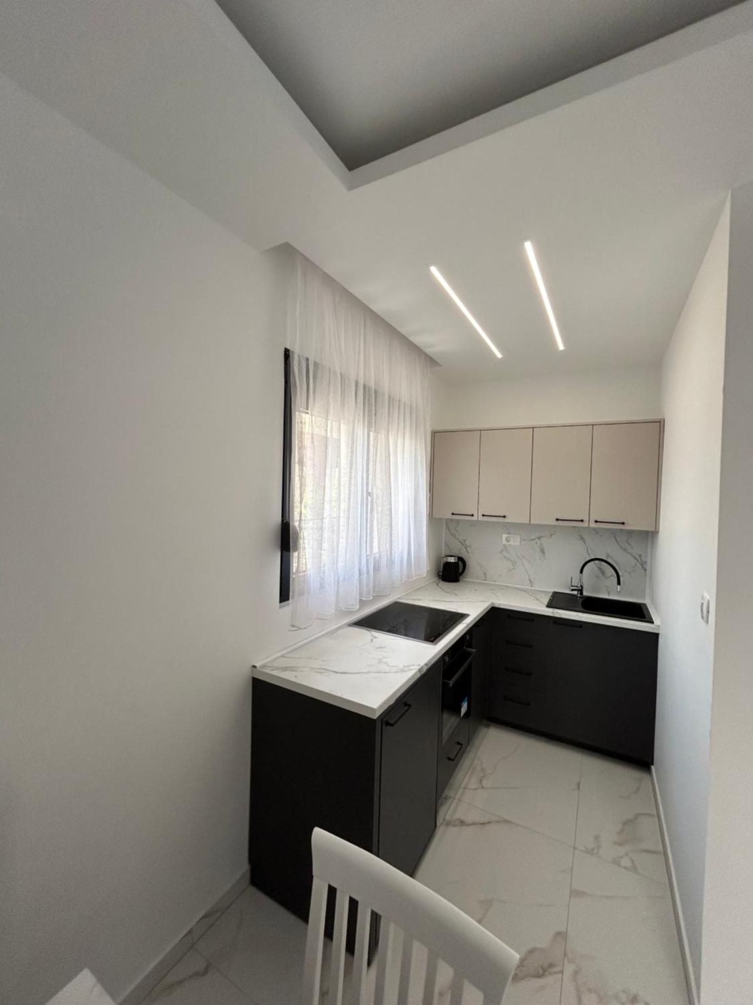 Merlin Prestige Apartments Μπούντβα Εξωτερικό φωτογραφία